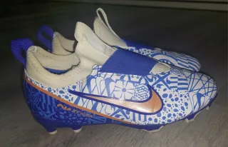 Botas de fútbol niño Nike 35,5
