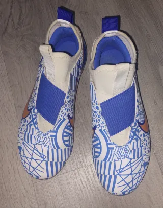 Botas de fútbol niño Nike 35,5