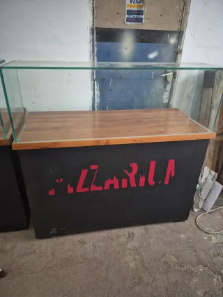 Expositor cristal y madera