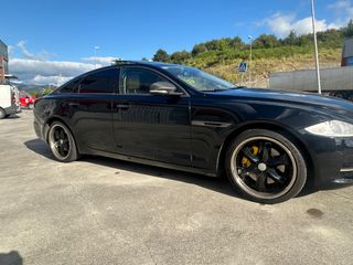 Jaguar XJ 2012