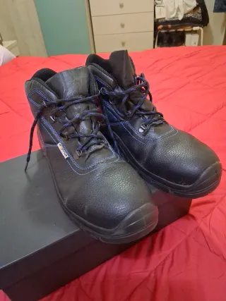 Botas de trabajo negras