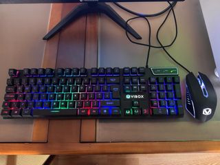 PC Gaming Vibox con RGB