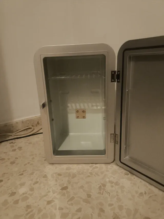 Mini Frigorífico Plata