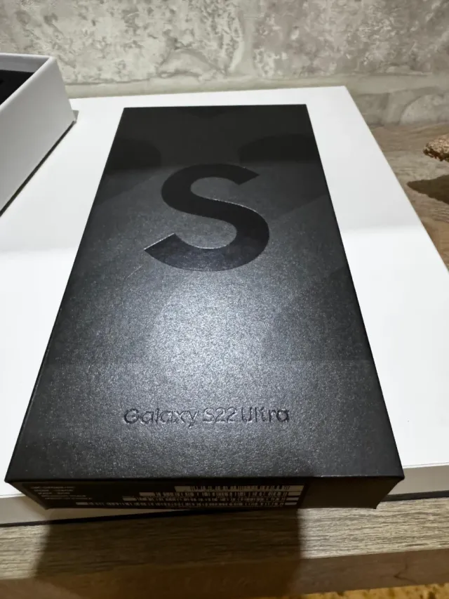 Samsung Galaxy S22 Ultra 8+128GB