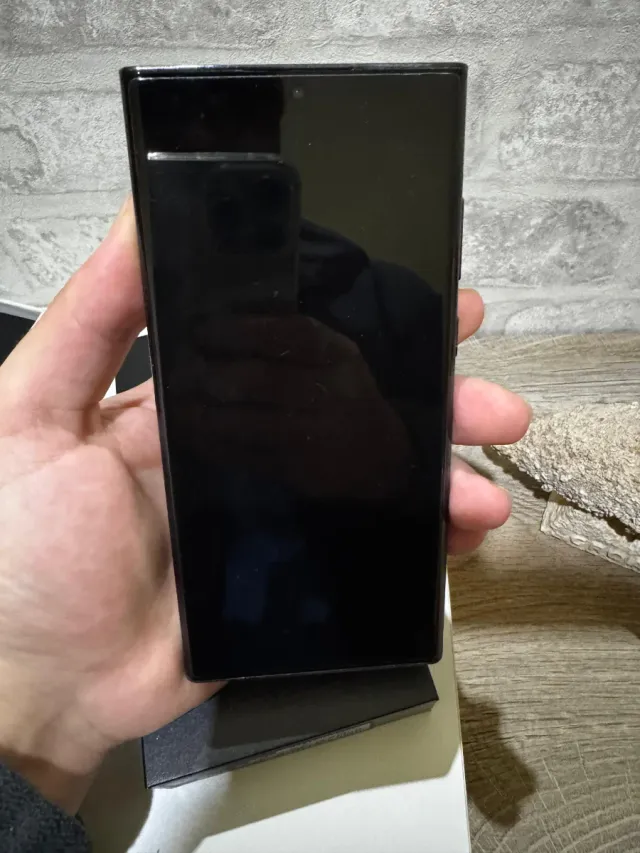 Samsung Galaxy S22 Ultra 8+128GB