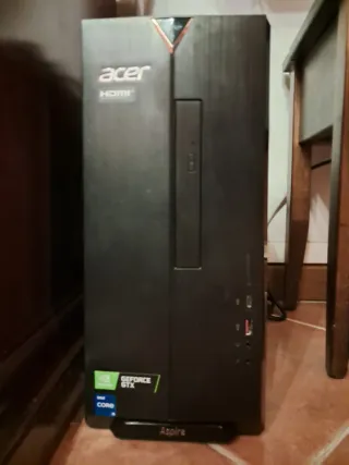 PC Desktop Acer Aspire Nero