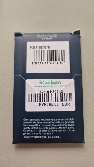 Cartera Piquadro sin usar. Envío certificado.