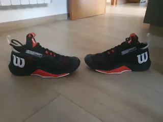 Zapatillas Wilson Rush Pro Tour Mid Negras/Rojas