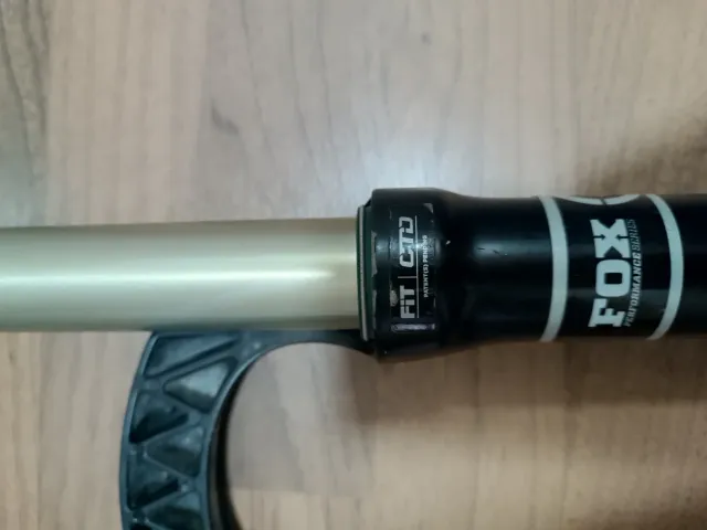 Forcella Fox 32 FIT CTD 26