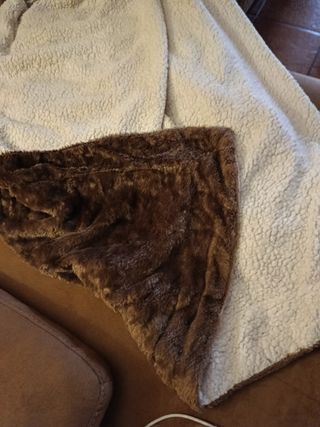 Manta sofá reversible cálida