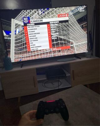 PS4 Slim 861 GB + 2 Juegos