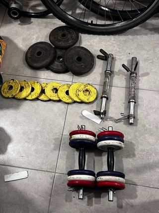 Pesi e manubri per palestra