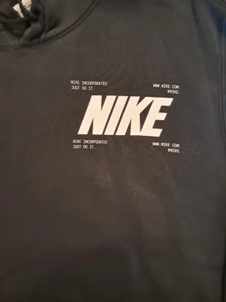 Felpa Nike nera con stampa