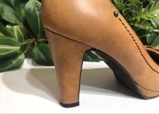 Zapatos de piel Lodi