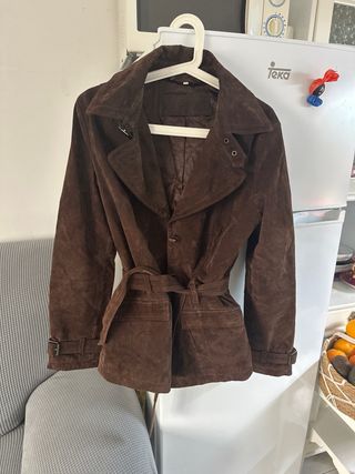 Chaqueta marrón ante