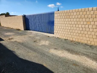 Se vende parcela o terreno en la atalaya en Moron.