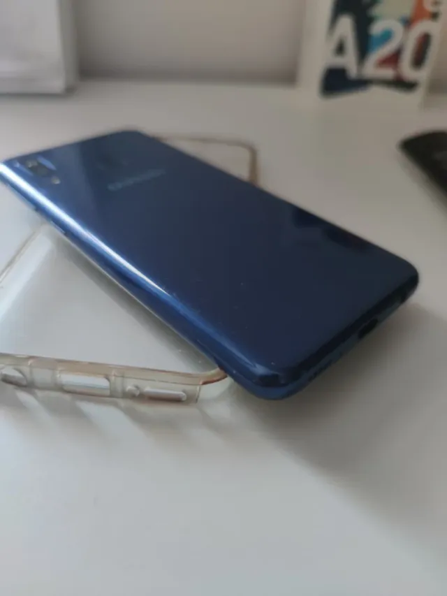 Samsung Galaxy A20e Preto