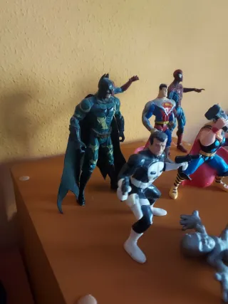 Muñecos Superhéroes Varios