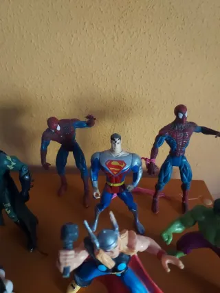 Muñecos Superhéroes Varios