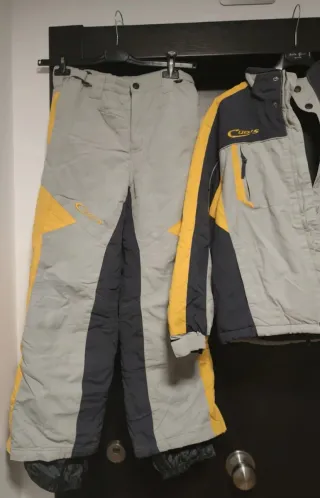 Conjunto Sky Chaqueta y Pantalón