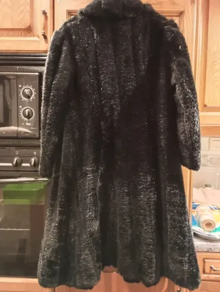 Abrigo negro elegante