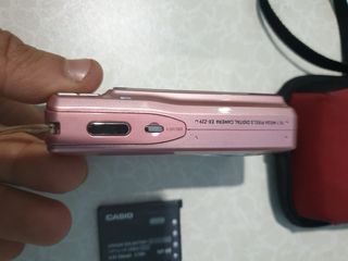 Cámara Casio EXILIM 10.1 MP Rosa