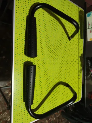 Barra de dominadas negra