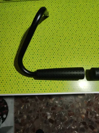 Barra de dominadas negra