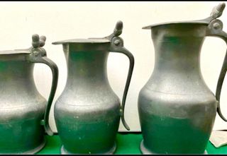 Juego 6 jarras peltre selladas S. XIX