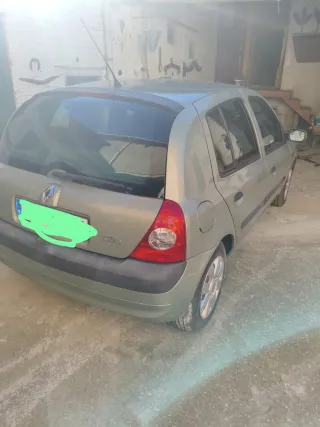 Renault Clio 2002