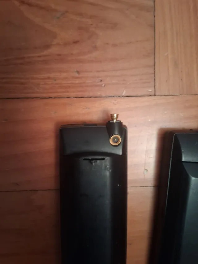 Lotto 2 cellulari Ericsson GA628 Non funzionanti