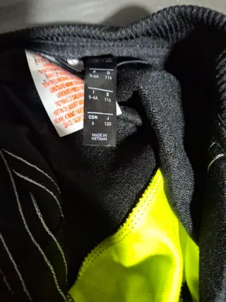 Chaqueta Adidas niño negra y amarilla De 5 a 6años