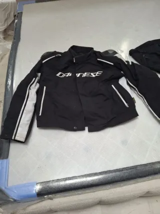 Traje de moto Dainese negro