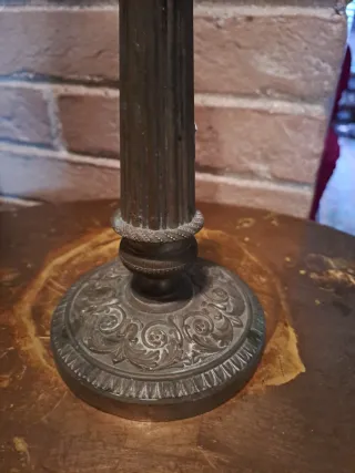 Candelabro antico in ottone