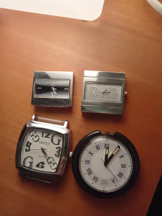 Lote 4 Relojes (Gucci, Swatch, D&G)