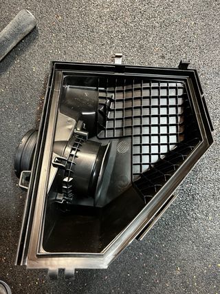 Caja Filtro BMW CON CAUDALÍMETRO Serie 1, Serie 3