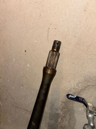 Eje trasero Suzuki LTZ400