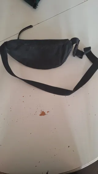 Riñonera Puma Negra