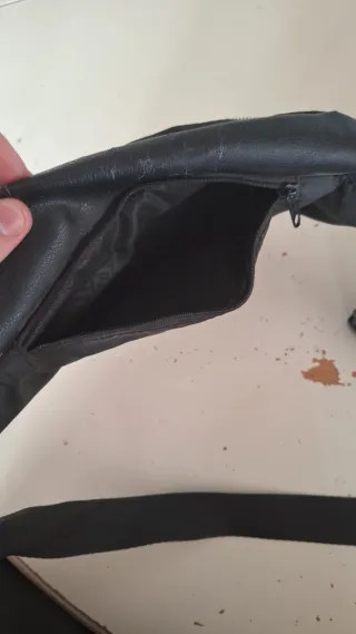 Riñonera Puma Negra