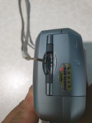 Cámara Kodak EasyShare CX7300 Plata