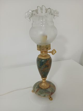 Lampada da tavolo in onice e ottone