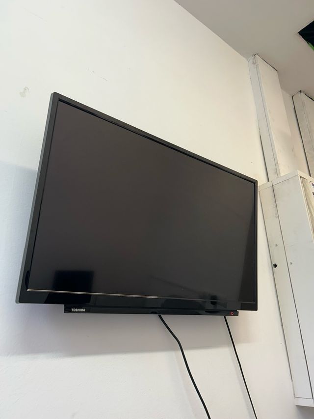 Televisor Toshiba Negro