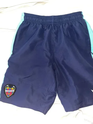 Conjunto Macron Levante UD Azul y Turquesa