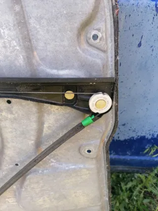 Alza cristales Golf Mk4 2 puertas, der, izquierda