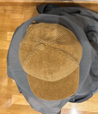 Gorra pana Stradivarius GO GIRL