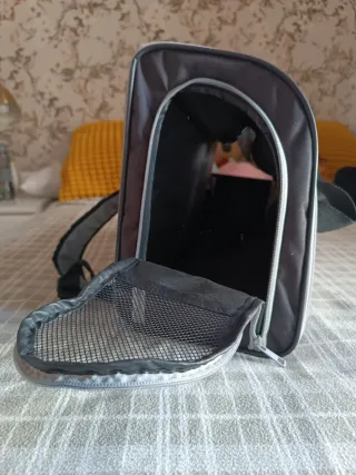 Mochila pequeña para mascota