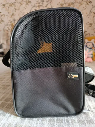 Mochila pequeña para mascota