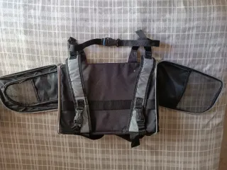 Mochila pequeña para mascota