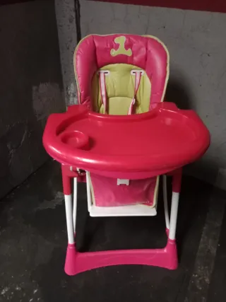 Trona bebé rosa y beige