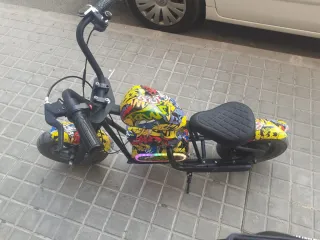 Moto eléctrica de niño
